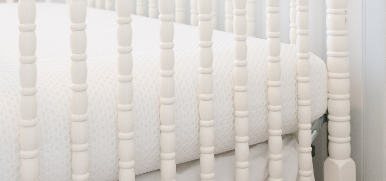 waterproof crib mattress in crib